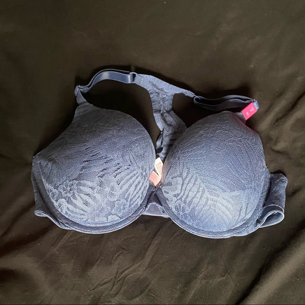 BRAND NEW Victorias Secret PINK “Push Up” bra
